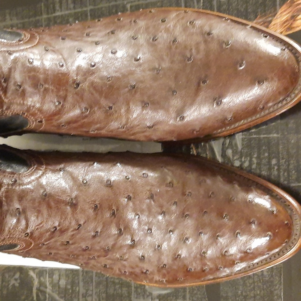 Republic Boot Co Full Quill Ostrich Handmade Cowboy Boots 11d worn 1 time.